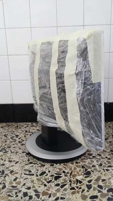 Monitor BAIXA DE PREÇO - LG -19 polegadas  +outros na descrição - Desocupar