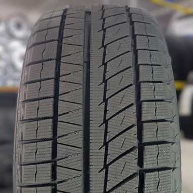 Купити зимові шини гуму резину покришки 255/50 R20 доставка, гарантія. Професійний підбір оптимальних шин під ваші умови.