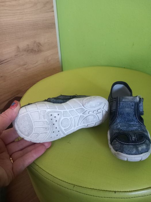 Kapcie roz 26 chłopięce