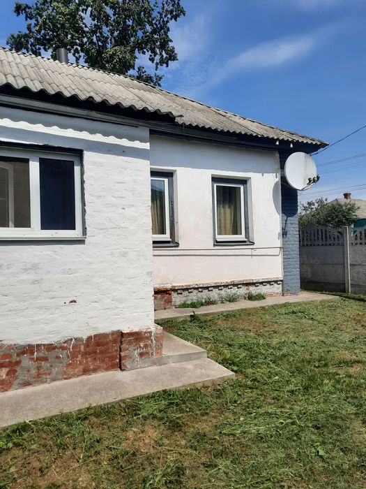 Продається  будинок  по вул. Алгазіна