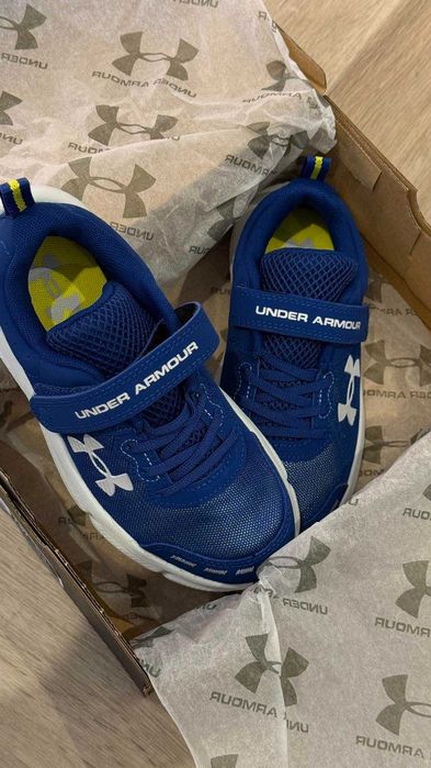 Оригінал Кросівки UNDER ARMOUR 32-35 р. Весна-Літо опт є роздріб