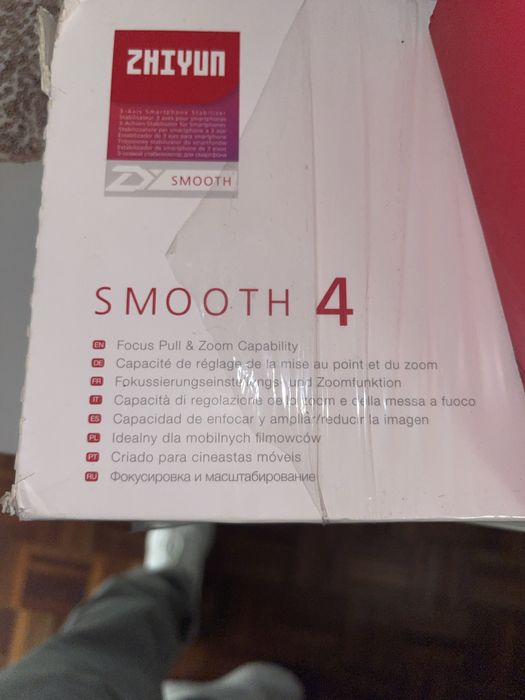 Estabilizador para telemovel profissional SMOOTH 4 pro