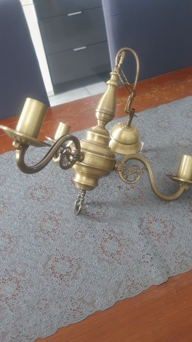 Stylowy żyrandol 3-ramienny