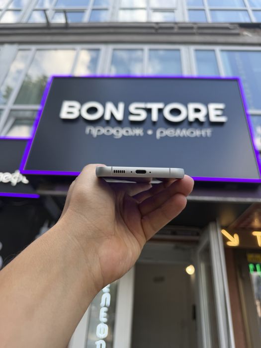 Samsung s23 Fe 128gb. Гарний стан