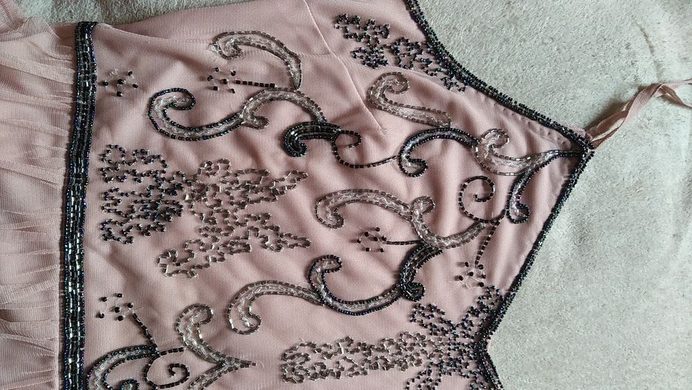 Sukienka damska na różne okazje