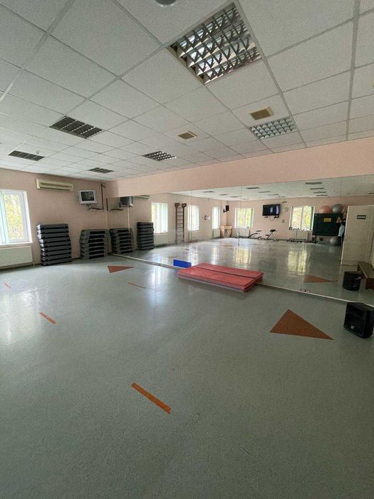 Отдельно стоящее здание а Пересыпском районе/Крымский бульвар. 1S75