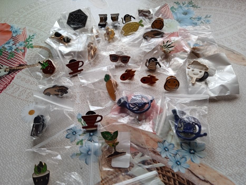 Пины значки броши пин брошь пін