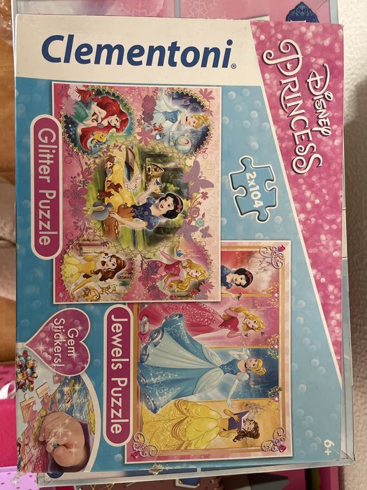 Conjunto de 3 puzzles + jogo profissoes
