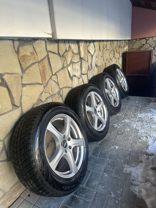 Димки з зимовою резиною 235/60R18 Hundai Kia