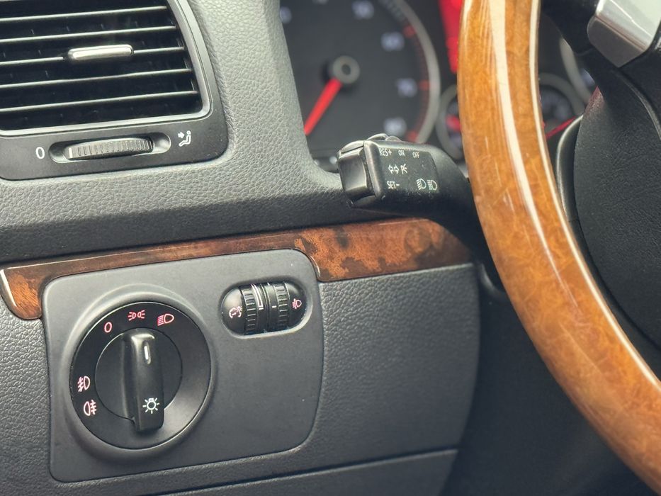 Volkswagen Golf 5 1.4mpi 2008 INDIVIDUAL