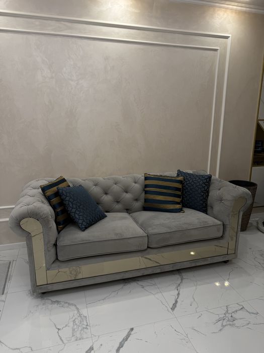 Диван Luxxal Madrid