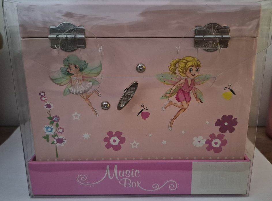 Музична скринька Music Box