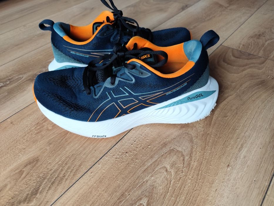 Asics Gel Cumulus rozmiar 42