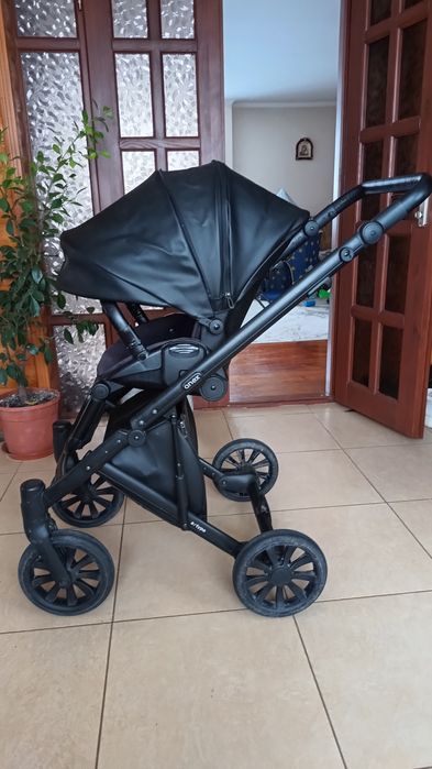 Продам коляску Anex e/type.