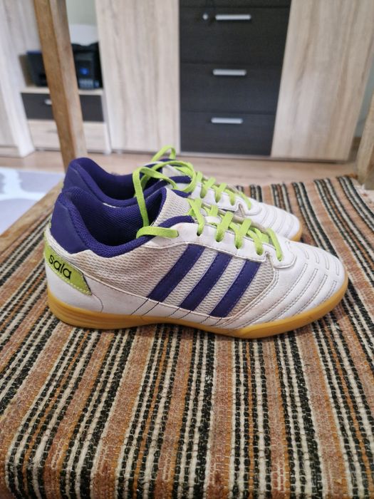 Halówki adidas super sala r 36