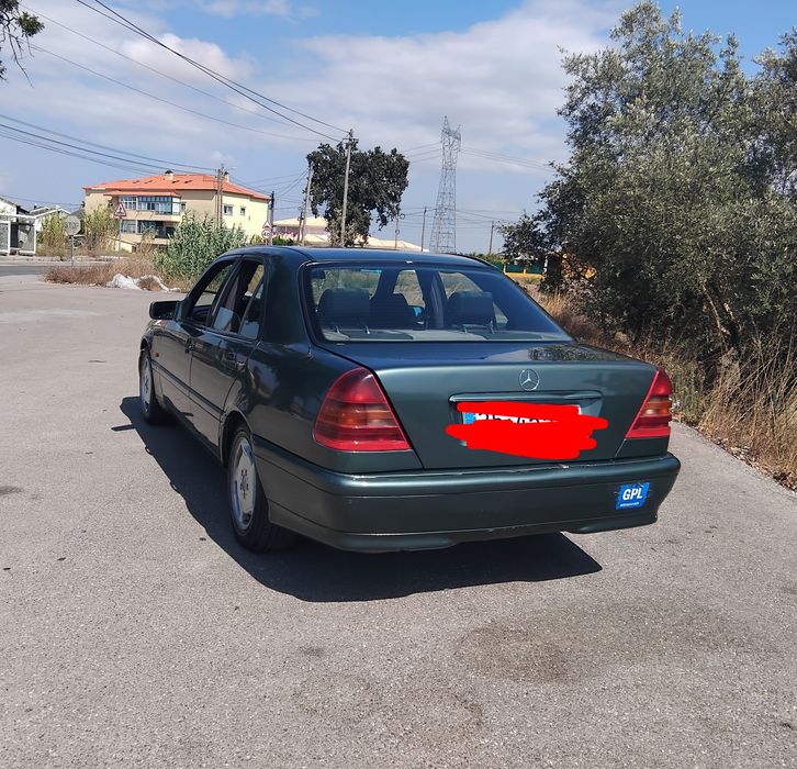 Mercedes  C180 gasolina  e GPL