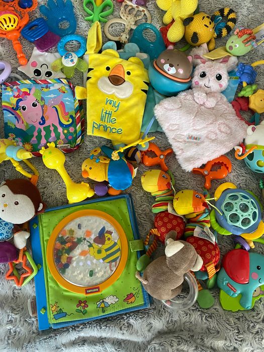 Іграшки fisher price Lamaze ELC брязкальця, гризунці, трещалки книжечк