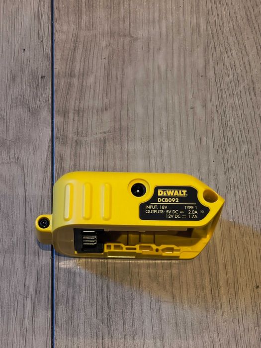 DeWalt DCB092 Adapter USB do ładowania