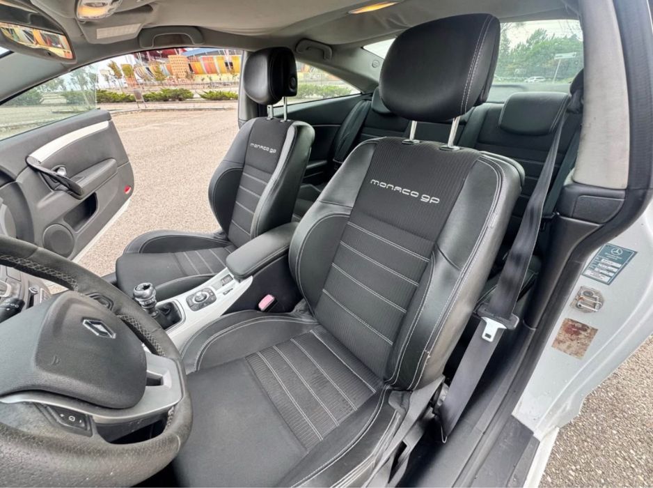 Renault Laguna coupé Monaco GP