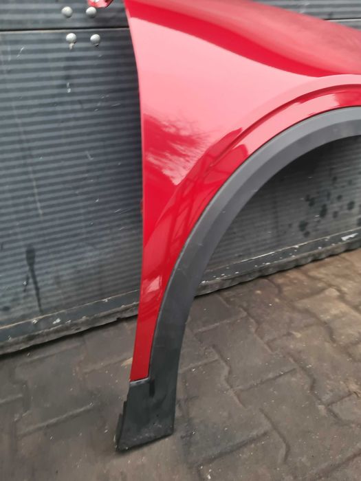 Ford Explorer EV błotnik przedni prawy 24r