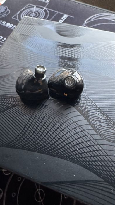 Наушники Venture Electronics UA Guangzhi