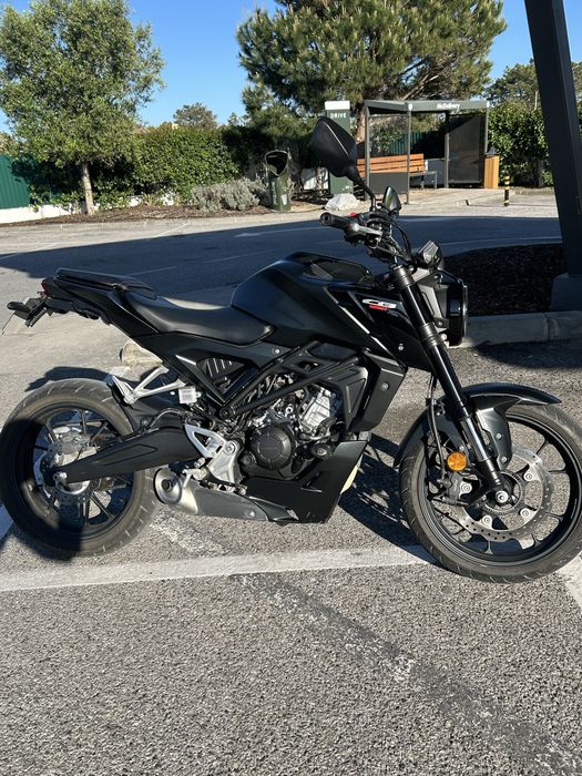 Honda CB125R Como nova