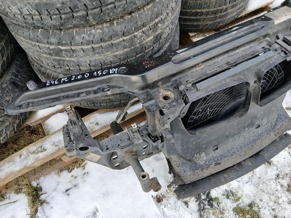 Pas przedni okular e46 FL 2.0D 150KM automat