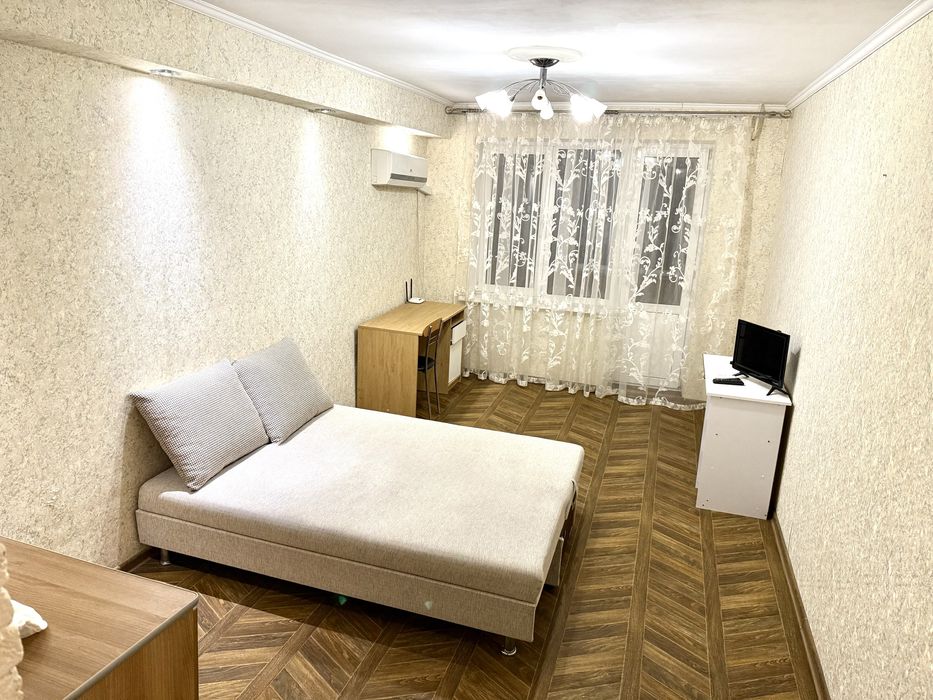 Однокомнатная кватира посуточно центр есть другие варианты звоните