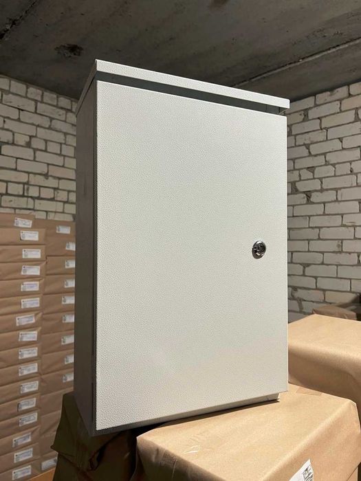 Герметичный щит (бокс) для зарядки электромобиля, металл 1,0 мм (IP65)