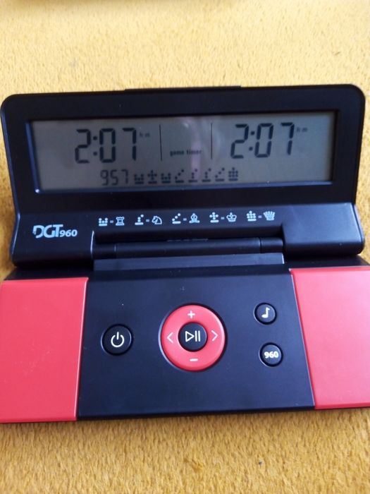 Cyfrowy zegar szachowy DGT 960 komplet pudełko+instrukcja