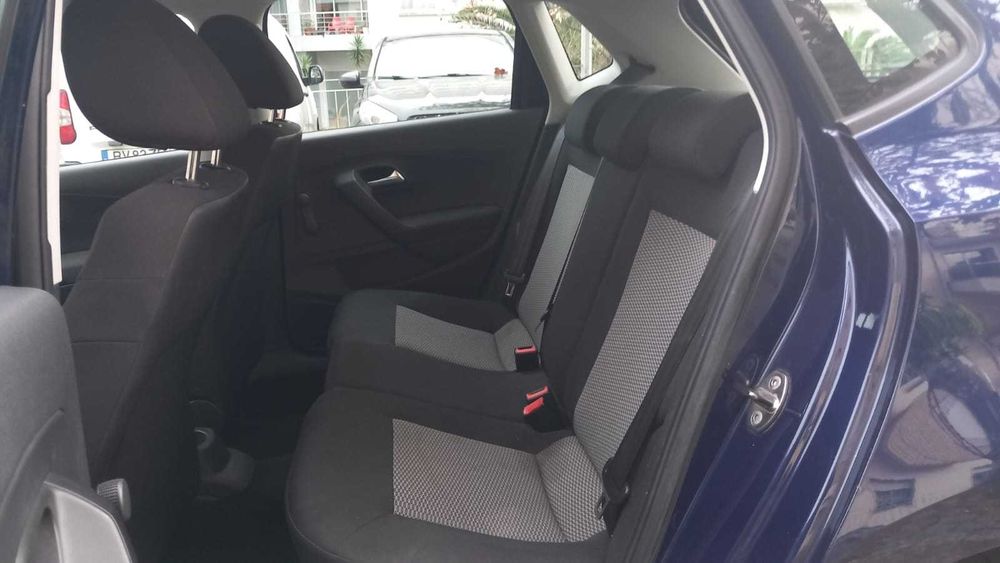 VOLKSWAGEN POLO 1.2 TDi Confortline 5p