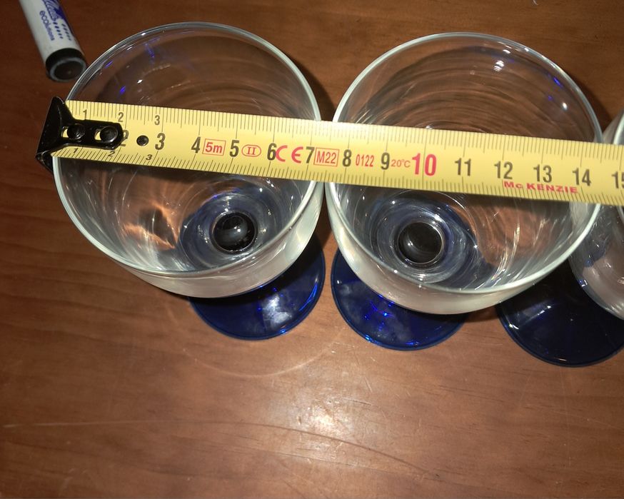 Conjunto de 4 copos pé azul