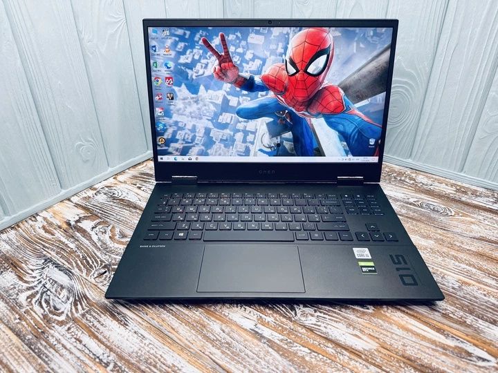 Супер Геймерский Ноутбук ( Видеокарта RTX 3070) Киберпанк, Сталкер 2