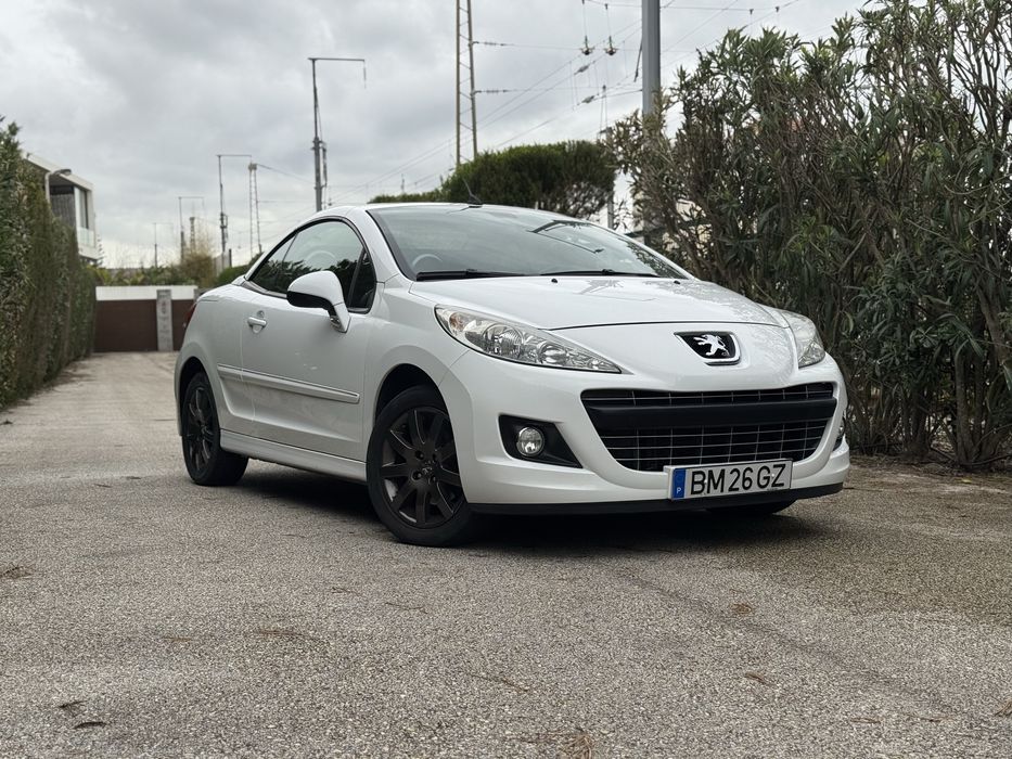 Peugeot 207 cc 2011
