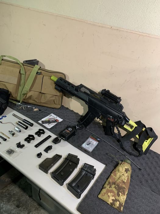 Arma/Réplica Airsoft AEG - G36 /G36K Jing Gong + Vários EXTRAS NOVOS +