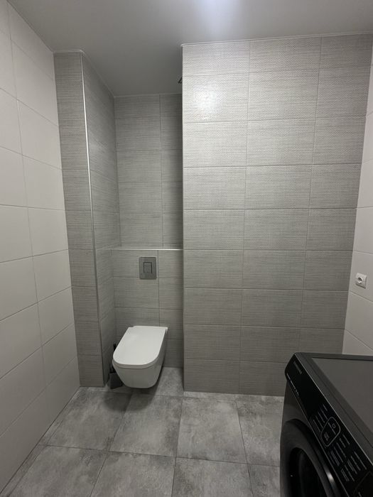 Продам 3-кімнатну квартиру по вул.Симона Петлюри,21Б (Атлант)