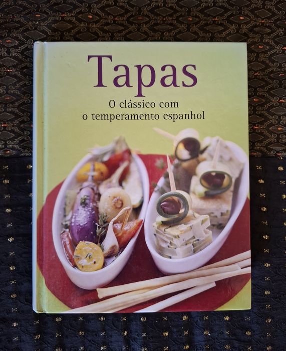 Livro Tapas - O clássico com o temperamento espanhol