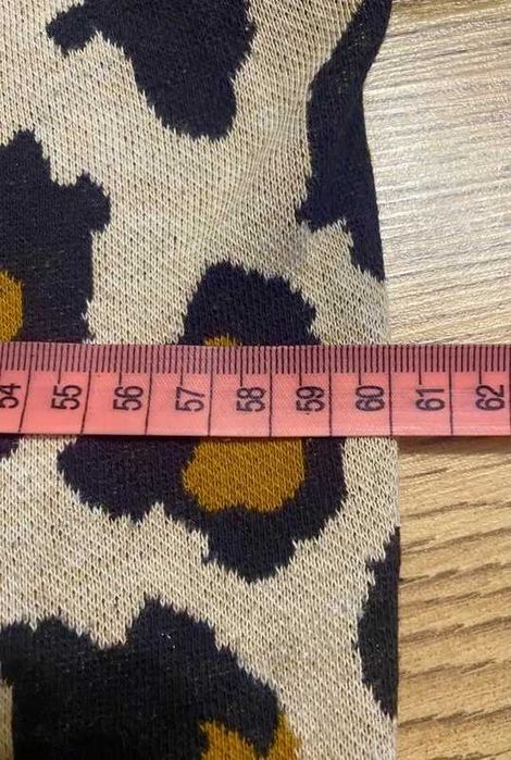 Sweter damski H&M M | beżowy, z nadrukiem pantery, długi rękaw