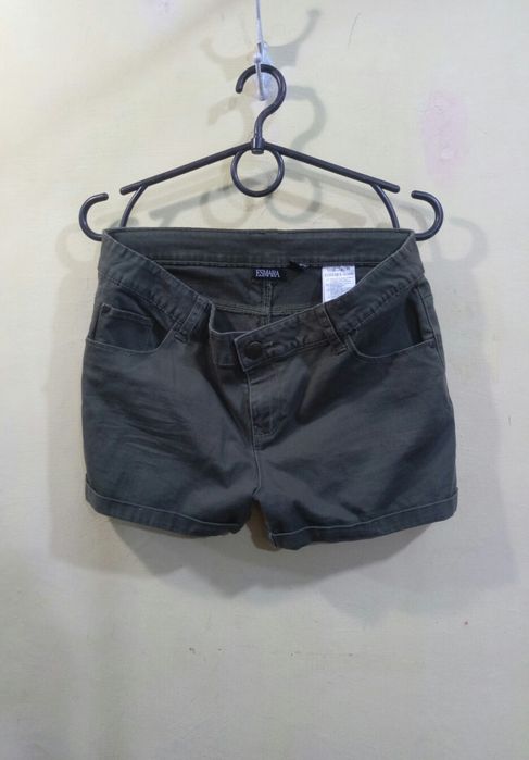 Оригинал как новые женские джинсовые шорты Esmara