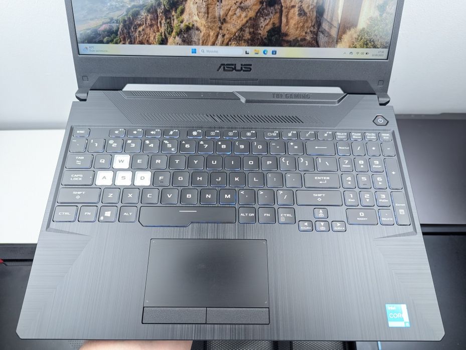 LAPTOP GAMINGOWY Asus TUF F15 RTX 3050 i5-11400H 144 hz