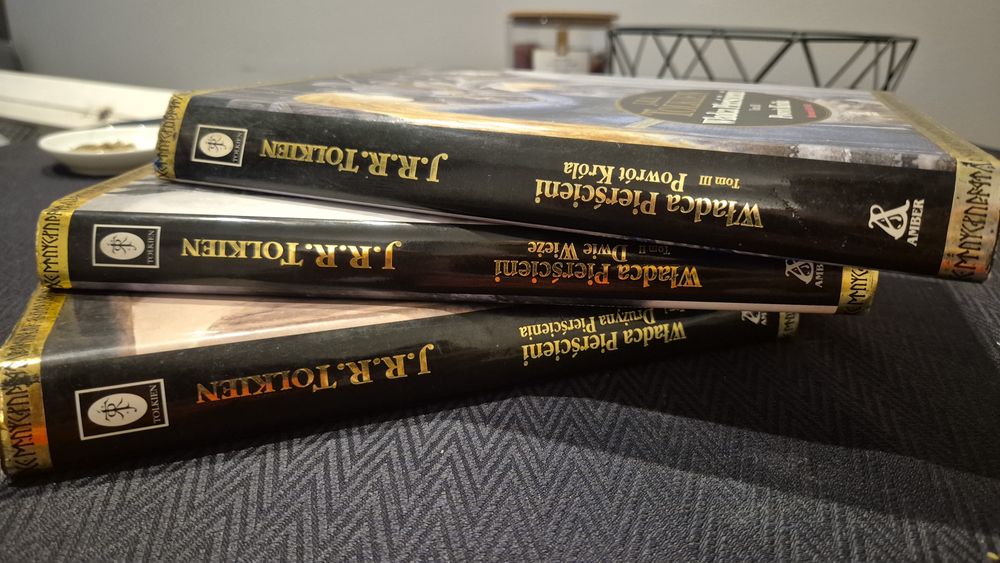 Tolkien 3 Tomy Komplet