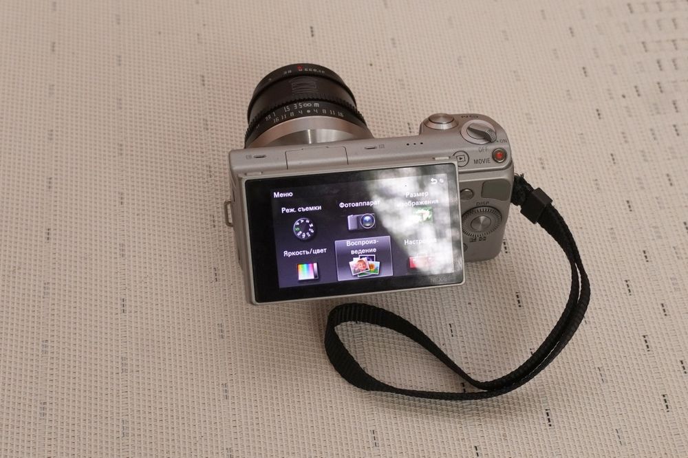 Sonu Nex 5N с объективом TTArtisan 35 1.4