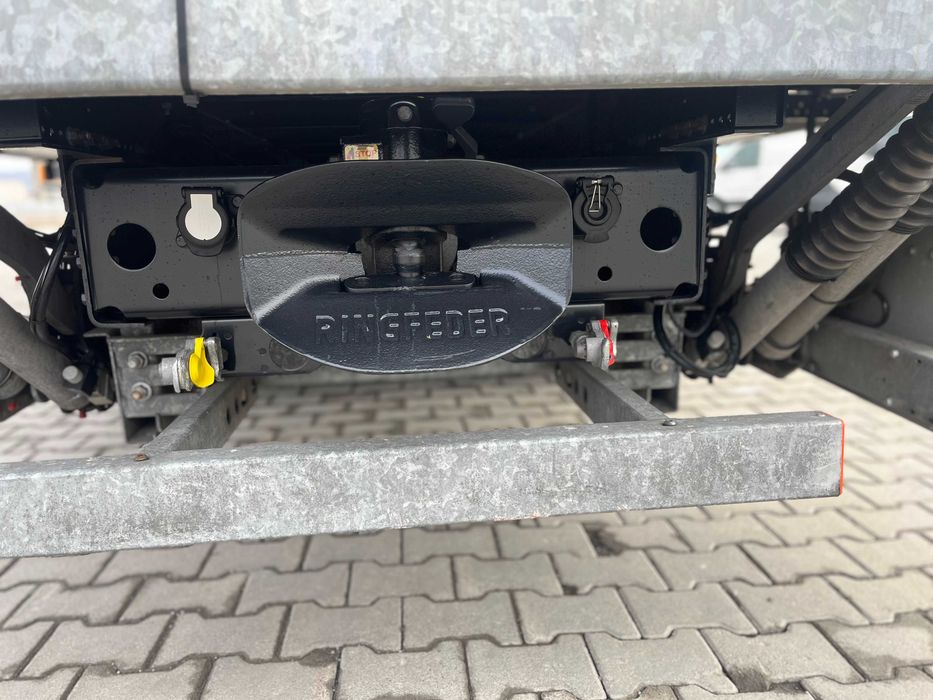 MAN TGL 12.250 4x2 BL Фургон із гідробортом Dhollandia