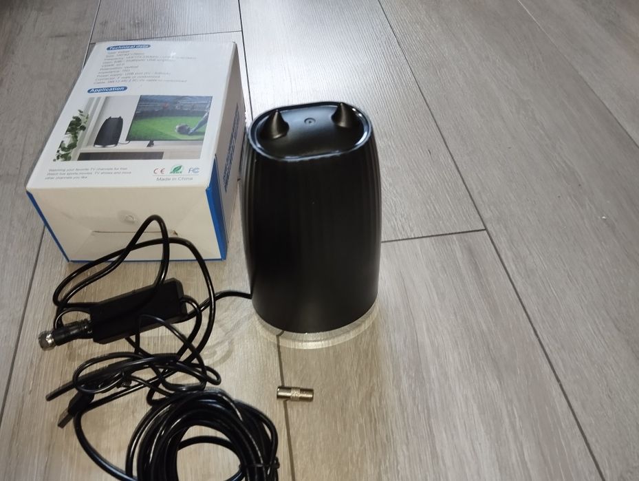 Antena wewnętrzna TV