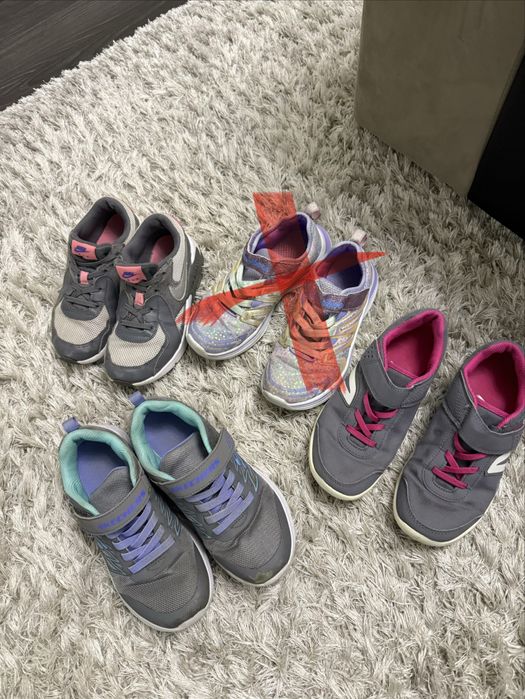 Кросівки дитячі Skechers 32 33 35 розмір договірна