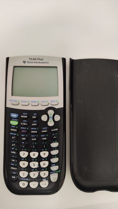 Máquina texas TI-84 PLUS