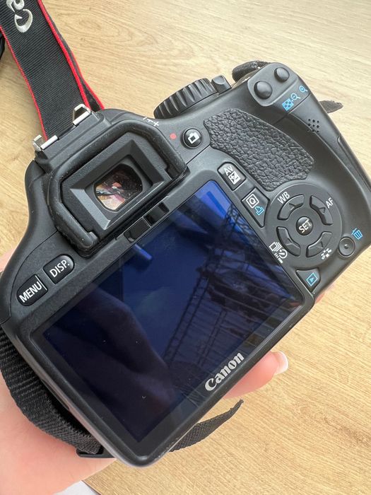 Камера Canon 550D body