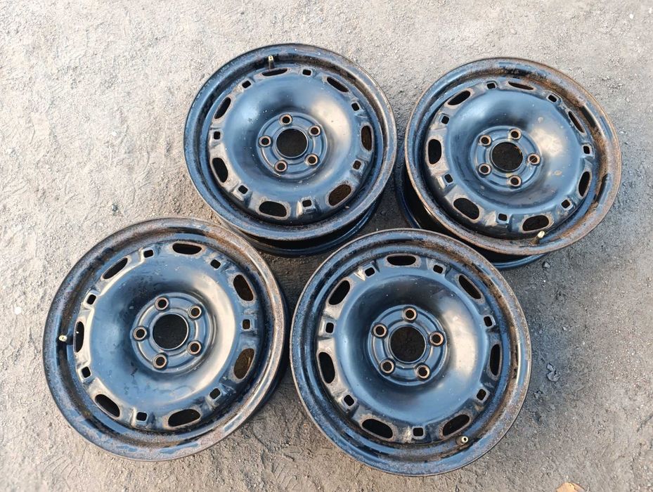 Диски стальні r14 5*100 Skoda Fabia Rapid Roomster Vw Polo Golf Seat