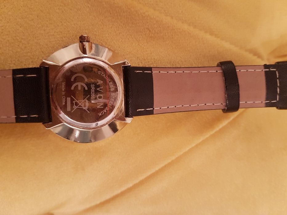 Zegarek damski AVON