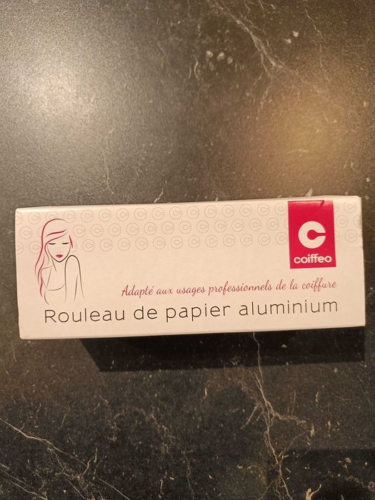 Folia fryzjerska rolka 100 m, 12 mikronów, szerokość 15 cm